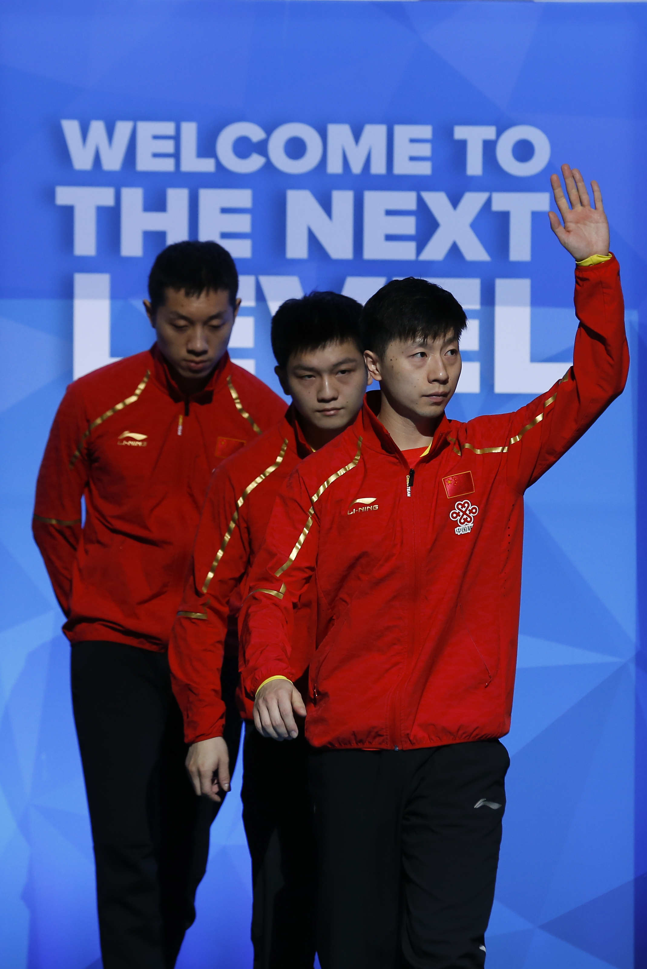 英格兰队完胜瑞典队，马龙惊艳四座