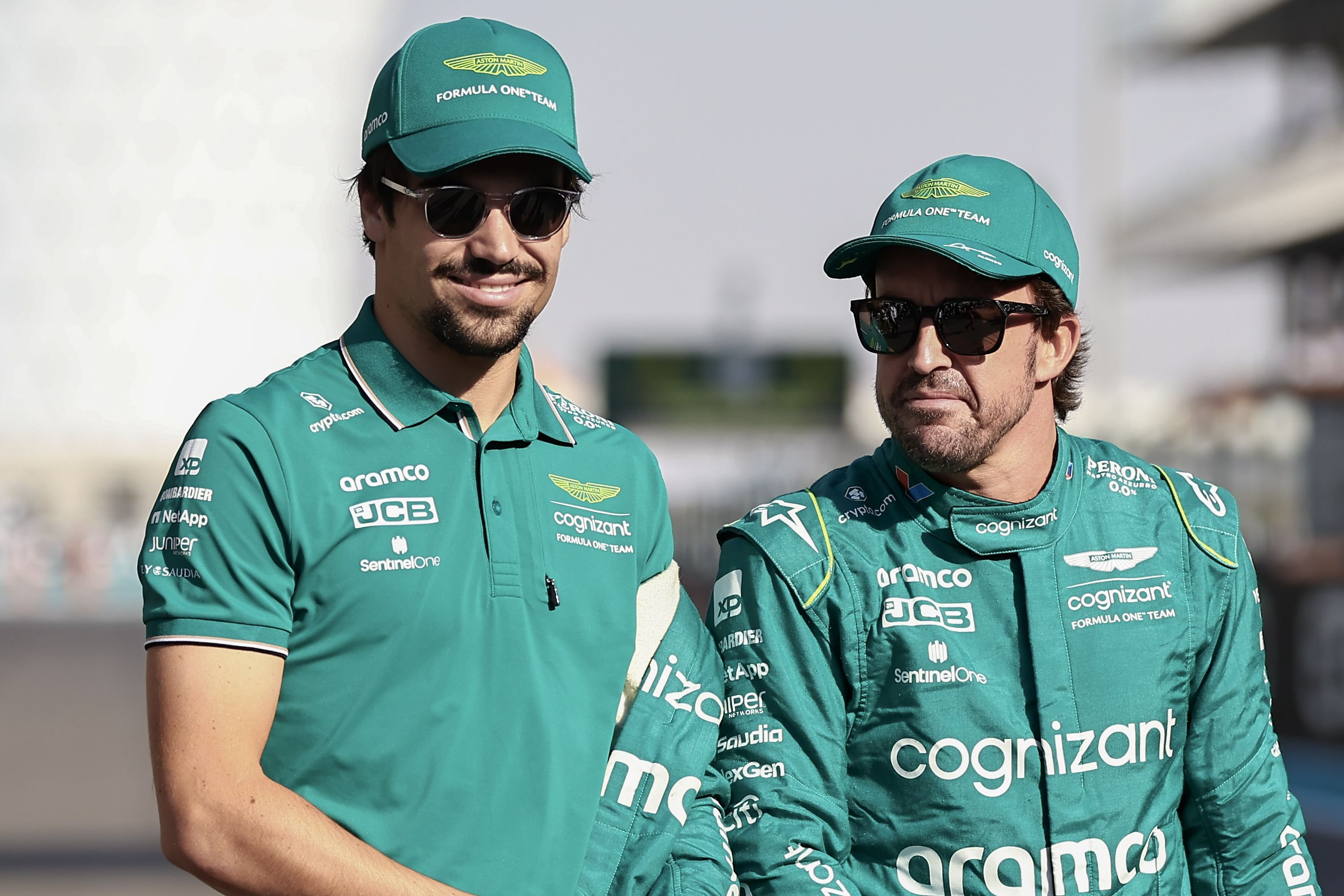 索伯车队完胜阿斯顿马丁,佩雷兹关键制胜 索伯车队完胜阿斯顿马丁,佩雷兹关键制胜