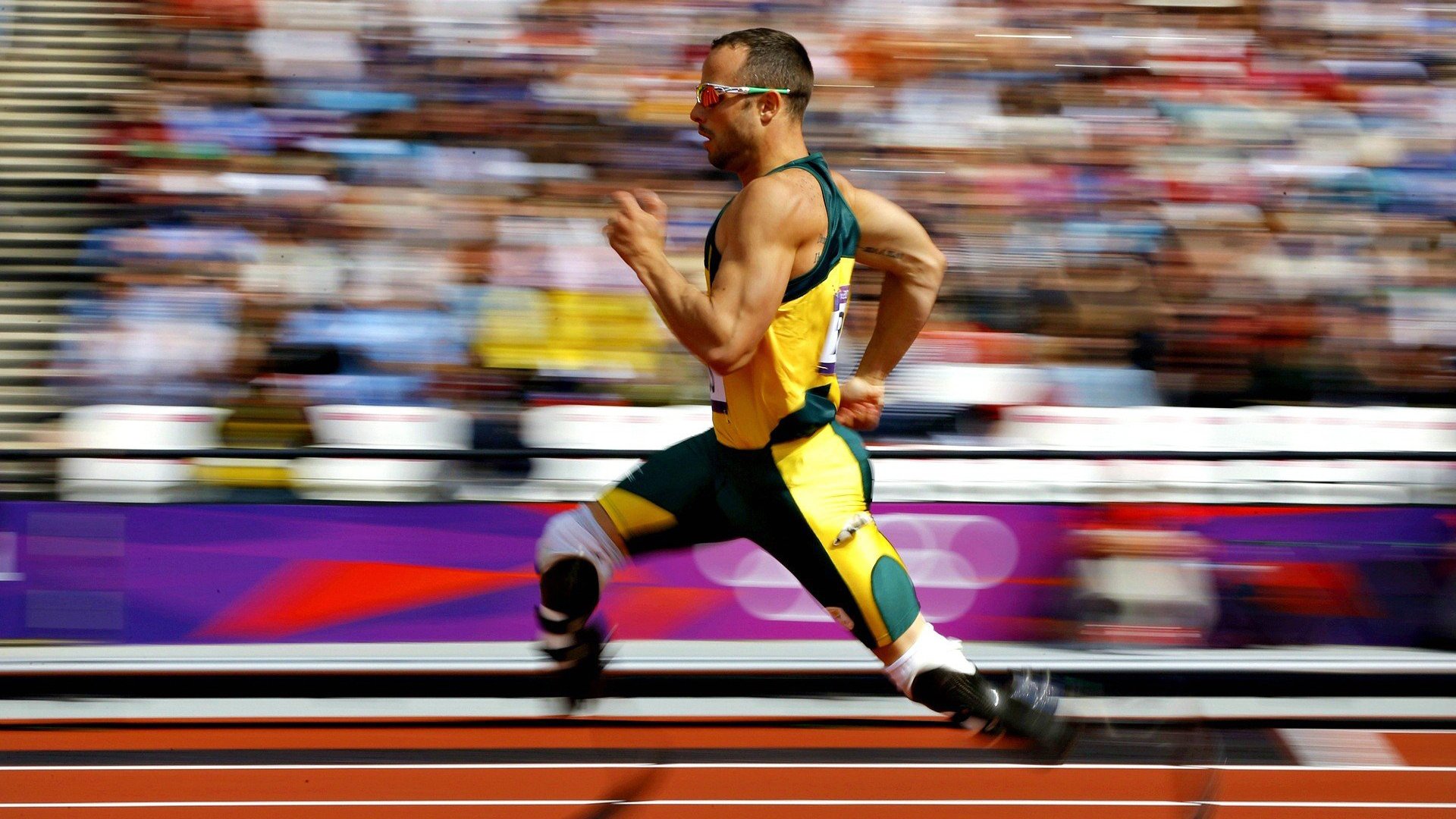 欧冠半决赛之夜，凯恩进攻端无人可挡，当无冕之王撕碎宿命